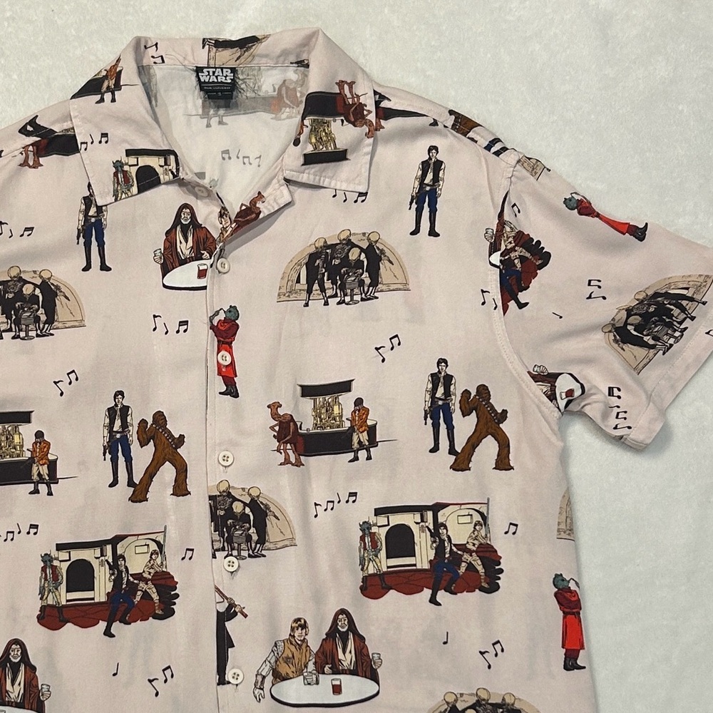 Star Wars shirt Mos Eisley Cantina Allover Print button down men’s small